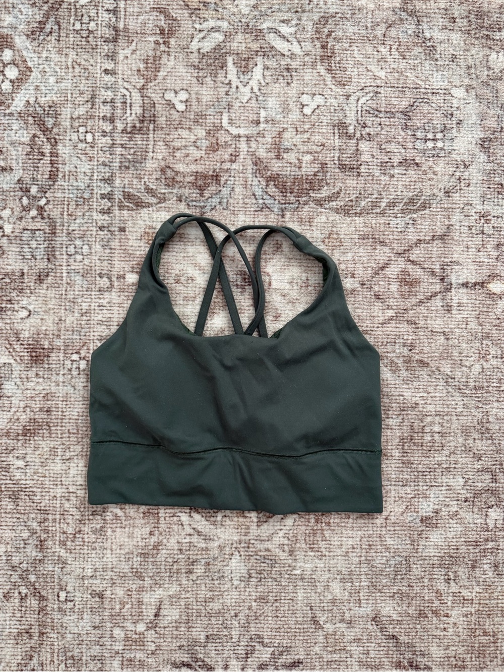 Quince Black Cross-Back Sports Bralette